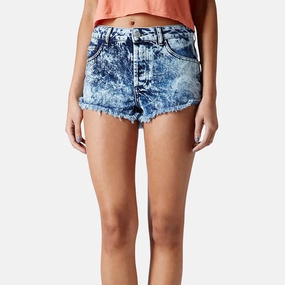 Topshop Moto “Brooke” Acid Wash Shorts - Picture 7 of 7